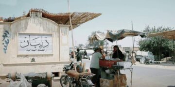 داعشیان بر یک خانه شخص ملکی به دلیل نپرداختن پول با نارنجک حمله کردند!