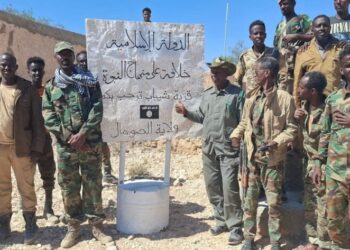 داعشیان در پنتلند صومالیا به‌طور پیوسته از پایگاه‌های خود عقب‌نشینی می‌کنند